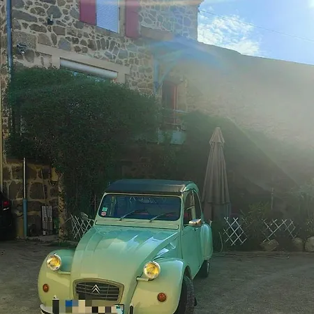 Les Reves D'eglantine Et D'augusta Et Bed & Breakfast *