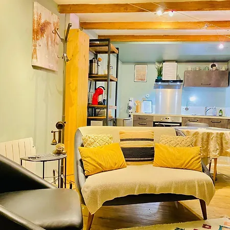 Bed & Breakfast Les Reves D'eglantine Et D'augusta Et Saint-Cyr (Ardeche)